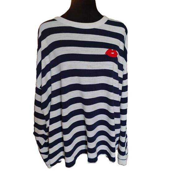 Old Navy, The Easy Tee Women's Size XXL Blue & White Stripped Long Sleeved Tee - Picture 1 of 9